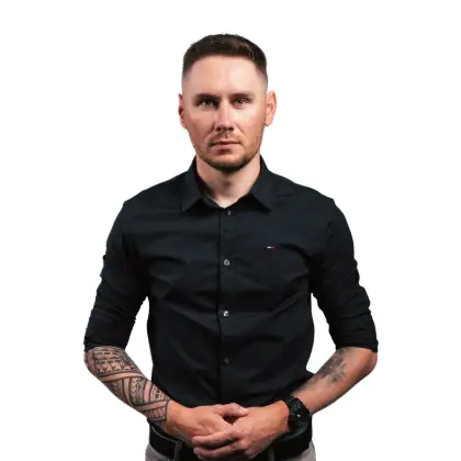 MATEUSZ OLSZEWSKI